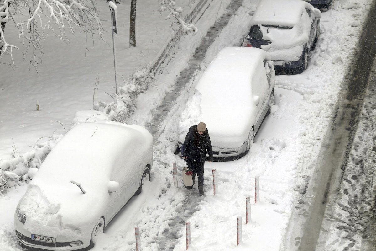 Aerul din București devine din nou o problemă acută, în ciuda sezonului rece și a perioadei specifice sărbătorilor de iarnă