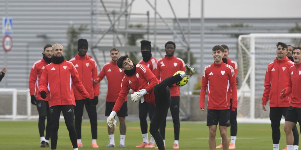 imagen-del-ultimo-entrenamiento-del-sevilla-fc-16-9-aspect-ratio-default-0_da39.jpg - ReporterUrban