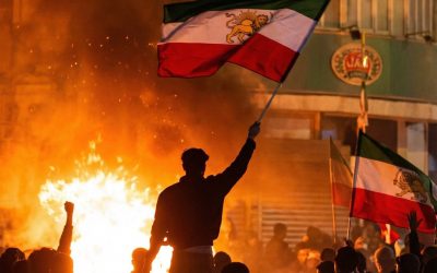 iran-proteste-steag-foc.jpg - ReporterUrban