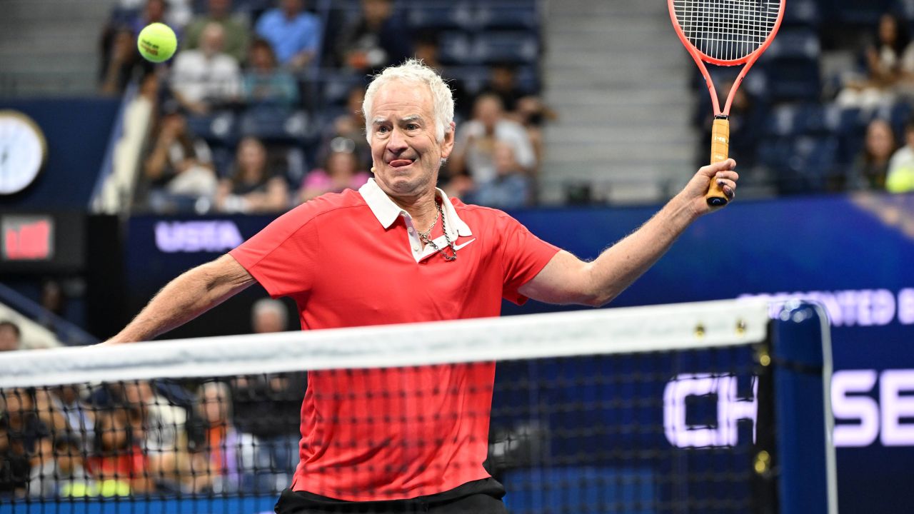 McEnroe evidențiază momentele cheie ale lui Djokovic la Australian Open 2026 În cadrul competiției Australian Open 2026, Novak Djokovic a demonstrat din nou de ce este considerat unul dintre cei mai mari jucători de tenis din toate timpurile