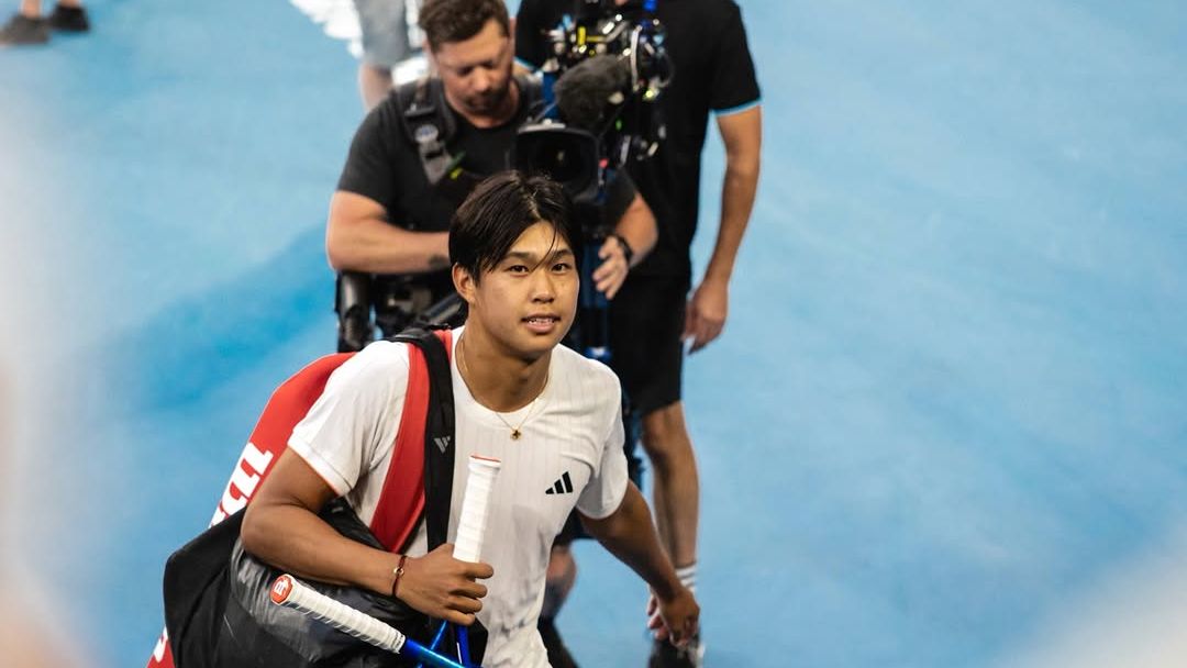 Daniil Medvedev, eliminat prematur în cadrul Openului Australian 2026 Daniil Medvedev, numărul doi mondial și unul dintre cei mai proeminenți jucători de tenis ai momentului, a avut o ieșire neașteptată din competiție la Openul Australian 2026