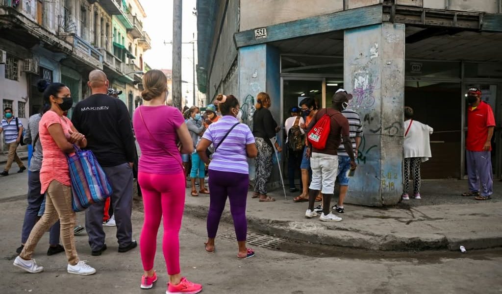 magazin-comert-cuba.jpg - ReporterUrban