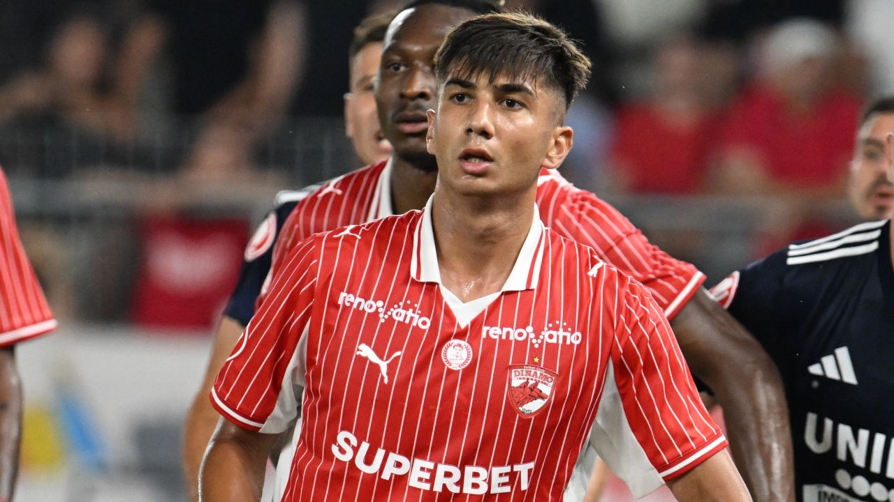 Alexandru Musi, pe cale să devină starul iernii în fotbalul românesc Într-o perioadă în care echipele din Liga 1 se pregătesc intens pentru abordarea returului de sezon, unul dintre numele care captează atenția este Alexandru Musi