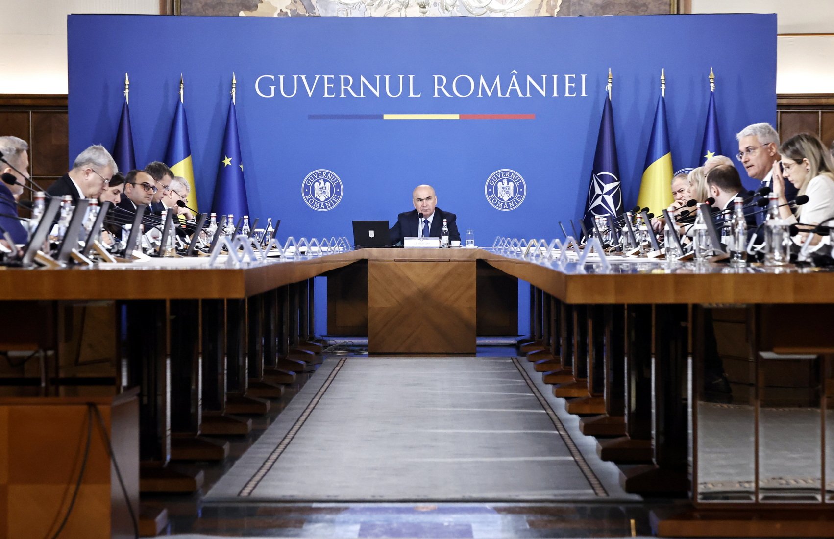 Controverse în jurul majorării taxelor locale: Hubert Thuma acuză Guvernul Bolojan Liberalul Hubert Thuma, președintele Consiliului Județean Ilfov, a adus în discuție responsabilitatea creșterii taxelor și impozitelor locale, arătând cu degetul către Guvernul condus de Ilie Bolojan