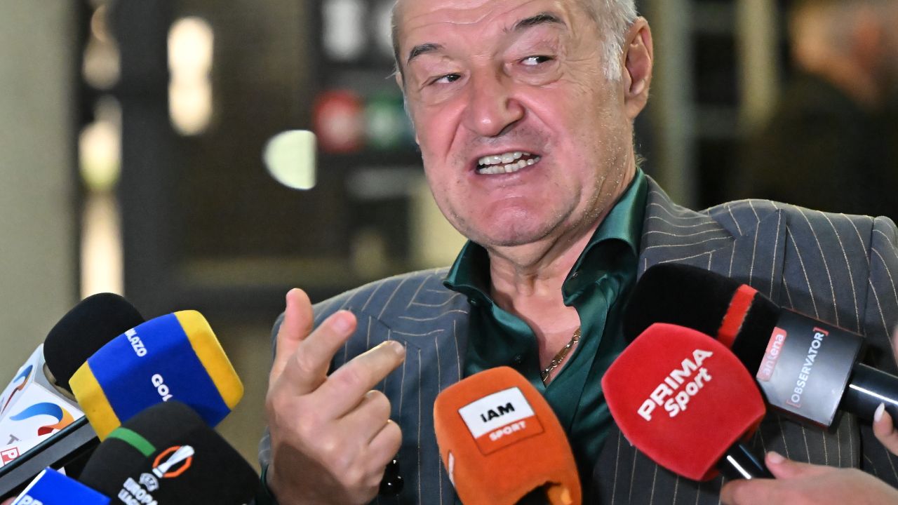 Gigi Becali revine asupra unei vechi obsesii: atacantul de la CFR Cluj Recent, CFR Cluj l-a prezentat oficial pe atacantul pe care Gigi Becali, patronul FCSB, l-a urmărit cu atenție în urmă cu cinci ani, stârnind discuții ce reflectă vechile rivalități din fotbalul românesc
