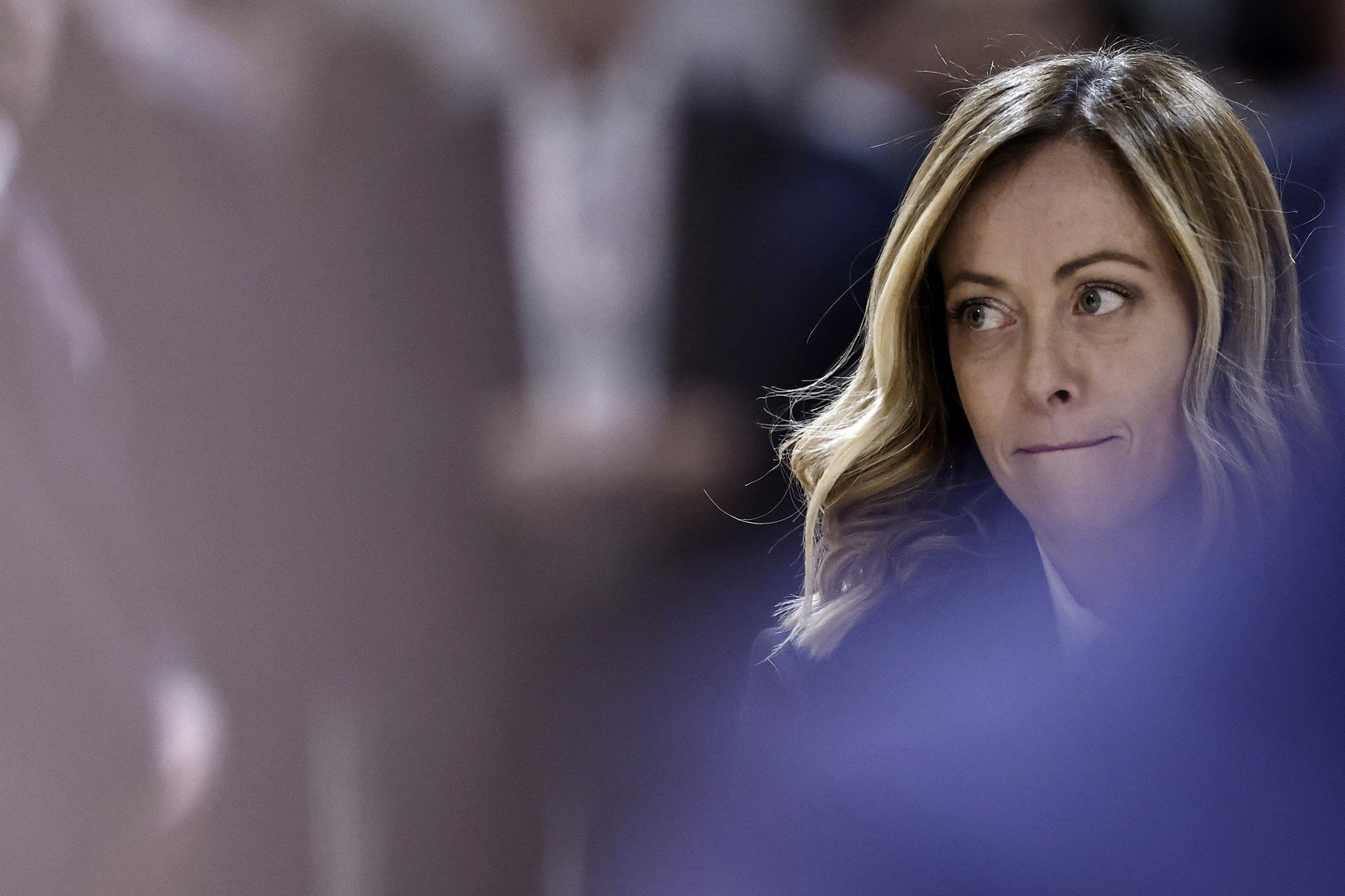 Prim-ministrul Italiei susține intervenția militară a SUA în Venezuela, dar subliniază limitele forței armate Giorgia Meloni, premierul Italiei, a ieșit sâmbătă în apărarea operațiunii militare desfășurate de Statele Unite în Venezuela, considerând-o o “intervenție defensivă” și exprimându-și totodată scepticismul privind utilizarea forței armate ca soluție pentru schimbarea regimurilor politice