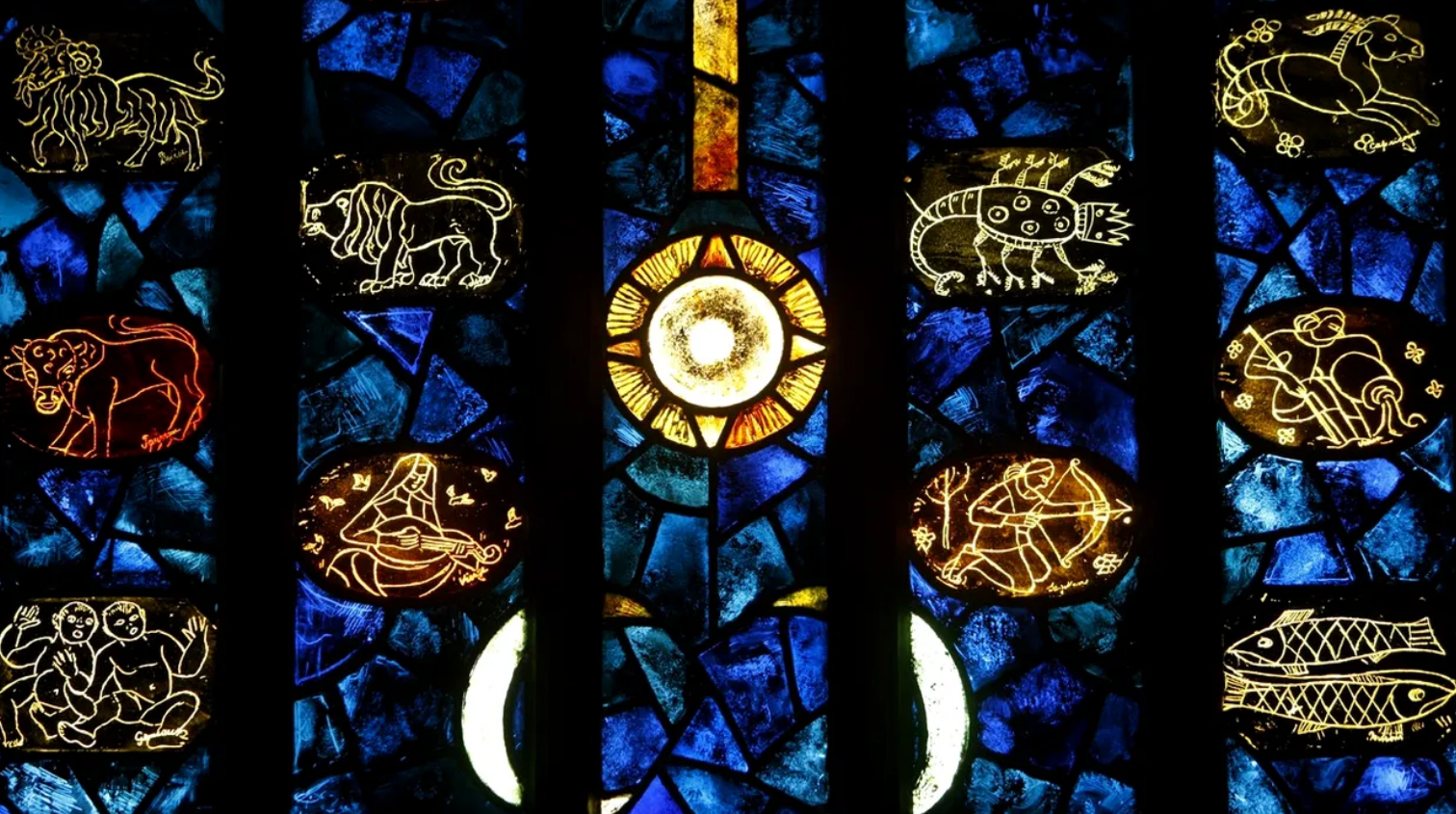 Horoscopul zilei de 12 ianuarie: Previziuni pentru toate zodiile Pe 12 ianuarie, astrele oferă un peisaj diversificat pentru fiecare dintre cele 12 zodii, iar influențele planetare invită la reflecție, clarificare și acțiune