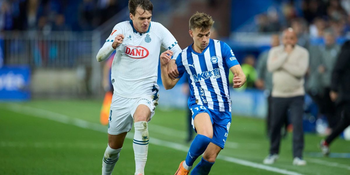 urko-gonzalez-y-pablo-ibanez-en-el-alaves-espanyol-16-9-aspect-ratio-default-1030859_da39.jpg - ReporterUrban