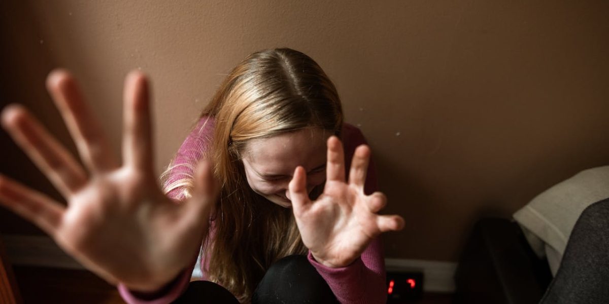 violenta-impotriva-femeilor-agresiune-bataie-abuz-domestic.jpg - ReporterUrban