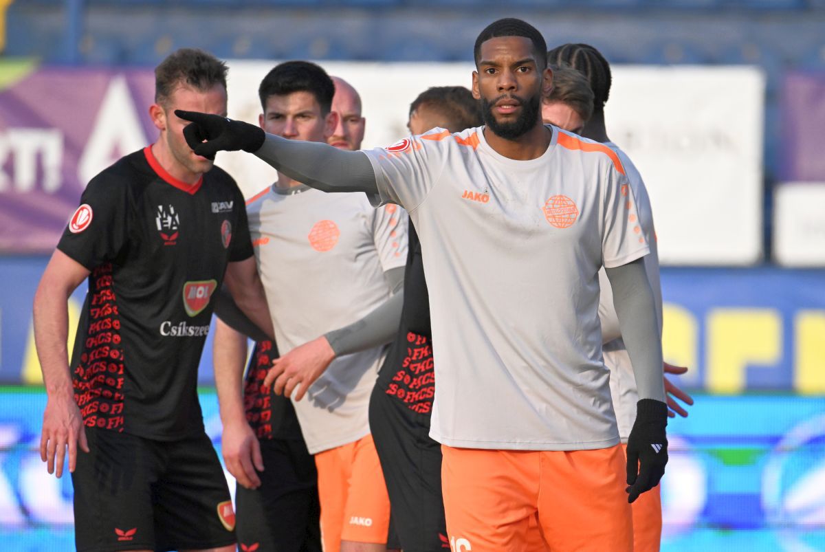 Metaloglobus, înfrângere acasă în lupta pentru supraviețuire Metaloglobus București a suferit o nouă înfrângere pe teren propriu, cedând cu 0-1 în fața celor de la FK Csikszereda într-o partidă crucială în lupta pentru evitarea retrogradării