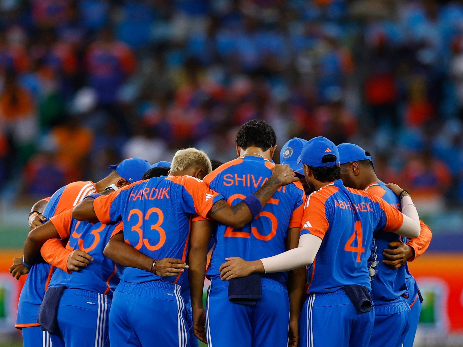 Cupa Mondială de T20 începe cu mize mari: India își apără titlul Cea de-a zecea ediție a Cupei Mondiale ICC la cricket, rezervată echipelor masculine pentru formatul T20, se va desfășura în perioada 7 februarie – 7 martie 2024, cu 20 de echipe în competiție