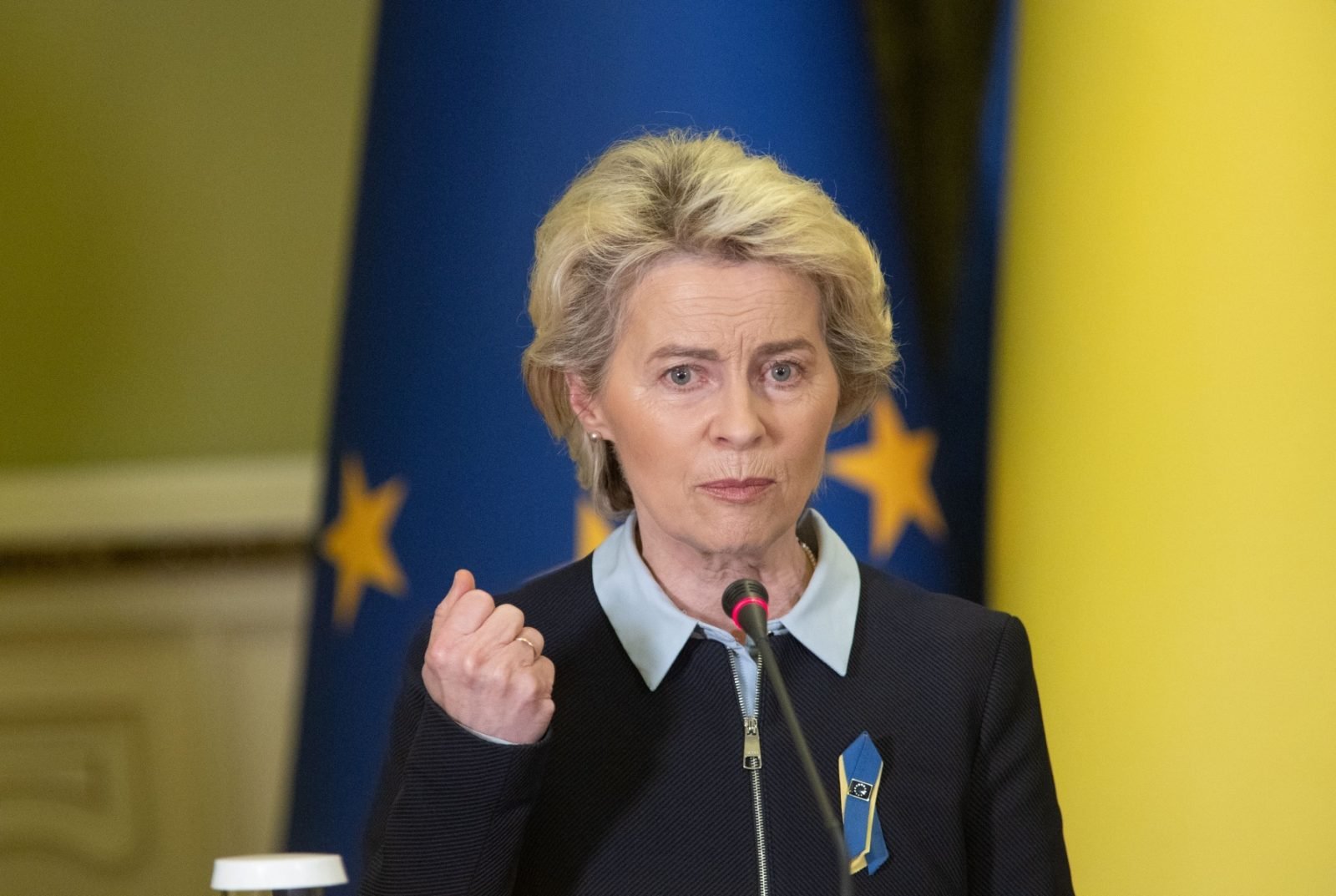 Uniunea Europeană se pregătește pentru o reformă profundă a pieței unice în contextul provocărilor globale Ursula von der Leyen, președinta Comisiei Europene, face un apel clar către statele membre: pentru a rămâne competitive pe scena internațională, Uniunea trebuie să-și consolideze piața unică și să reducă birocrația excesivă