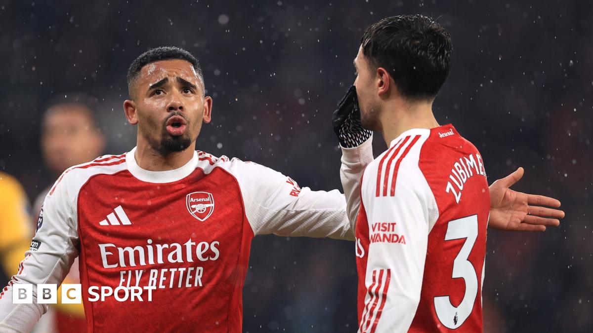 Arsenal, la un pas de dezastru: două puncte pierdute împotriva codașilor din Premier League Arsenal a suferit un șoc în Premier League, ratând ocazia de a-și consolida poziția de lider, după ce a cedat un avantaj de două goluri într-un meci cu Wolverhampton, echipa aflată pe ultimul loc în clasament