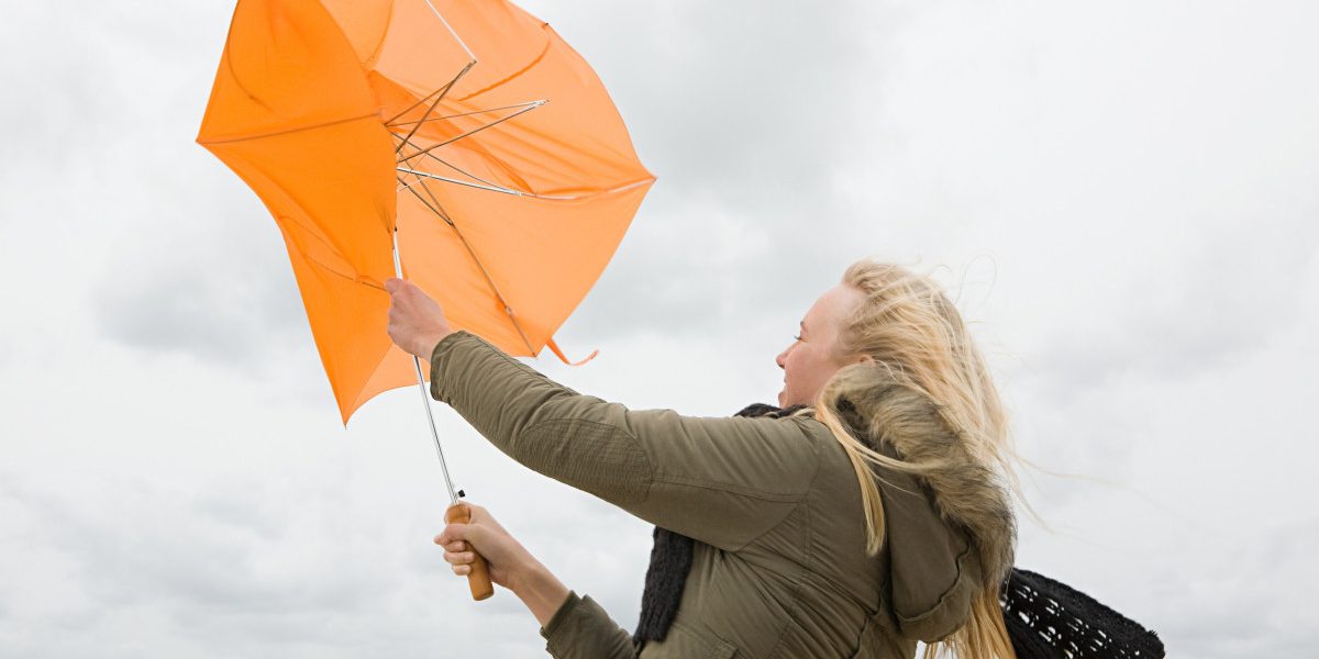 HARTĂ Avertizare ANM: Cod galben de vânt, ceață și răcire accentuată a vremii. Prognoza meteo a fost actualizată