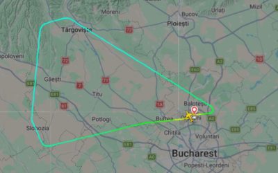 Avion-intors-la-Otopeni.jpg - ReporterUrban