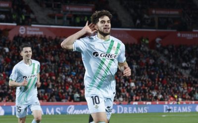 Abde lidera en Son Moix a un Betis lanzado