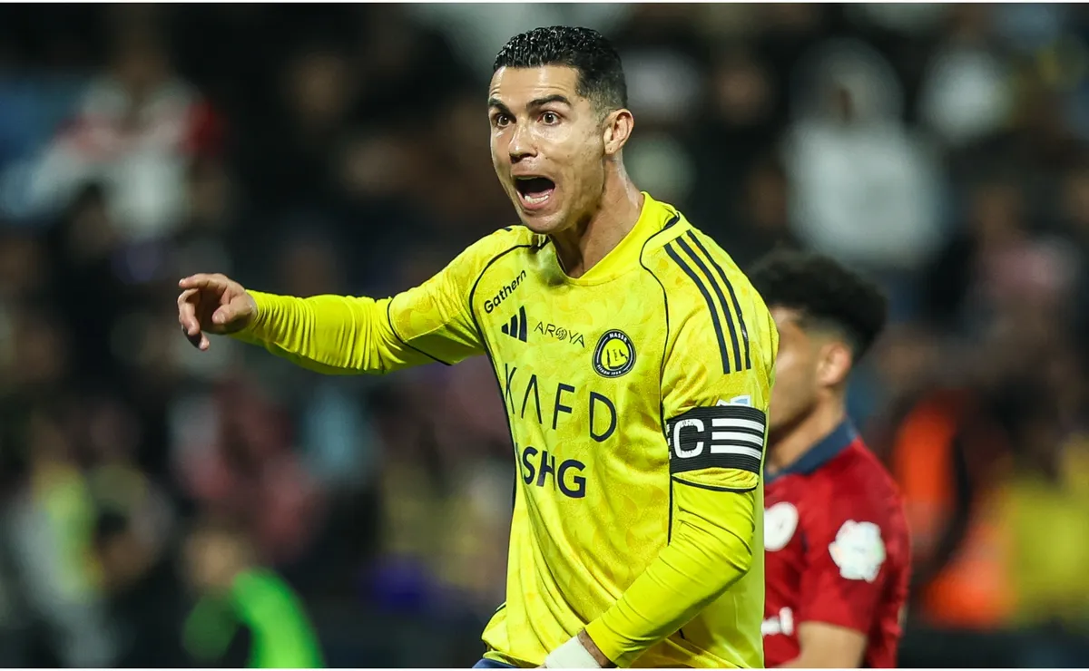 Absența lui Ronaldo generează speculații înaintea meciului cu Arkadag Cristiano Ronaldo nu va fi prezent în meciul de retur al echipei sale, Al-Nassr, contra celor de la Arkadag, un detaliu care stirnește controverse și întrebări în rândul fanilor și expertelor din fotbal