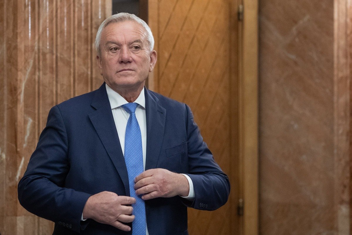 Ciolacu asigură un dialog deschis cu primarul PSD al Buzăului, Constantin Toma, în ciuda apropierii de ”linia roșie” Președintele PSD, Marcel Ciolacu, afirmă că menține o relație de comunicare instituțională cu primarul PSD al orașului Buzău, Constantin Toma, chiar dacă, recent, edilul și-a întins acțiunile către zone considerate sensibile sau ”linia roșie” pentru partid