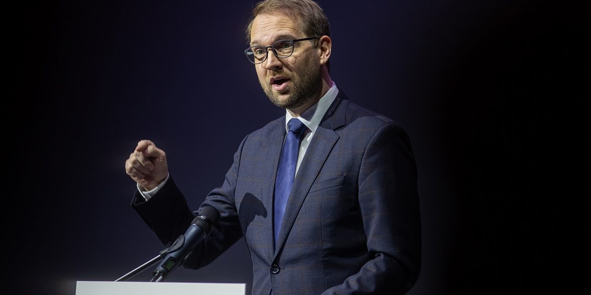 ID243765_INQUAM_Photos_Virgil_Simonescu.jpg - ReporterUrban