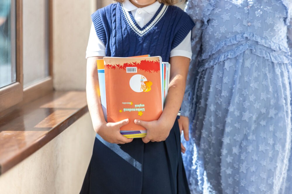 Vacanța școlară de primăvară și simulările de Bacalaureat, în centrul atenției elevilor din București Bucureștiul va intra oficial vineri în perioada de vacanță de primăvară pentru elevi, o pauză solicitată în calendarul școlar pentru a reveni apoi la cursuri în modulul 4, după o scurtă săptămână de odihnă