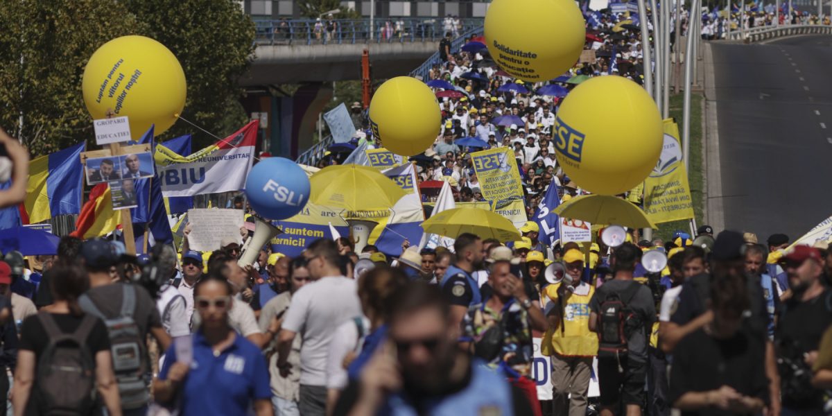 INSTANT_PROTEST_EDUCATIE_SET_2_18_INQUAM_Photos_Octav_Ganea.jpg - ReporterUrban