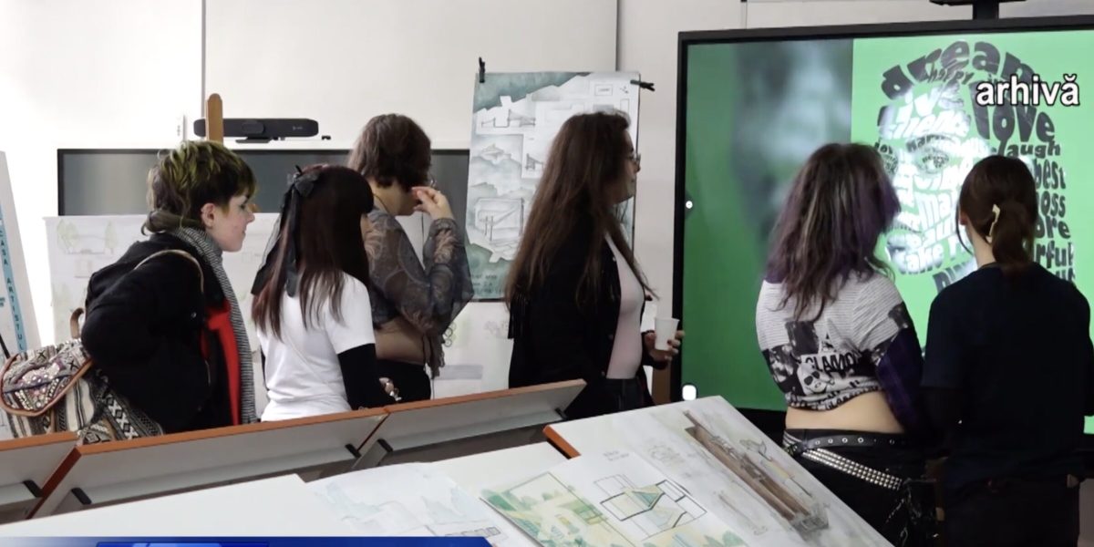 Liceul-de-Arta-din-Deva-scaled.jpg - ReporterUrban