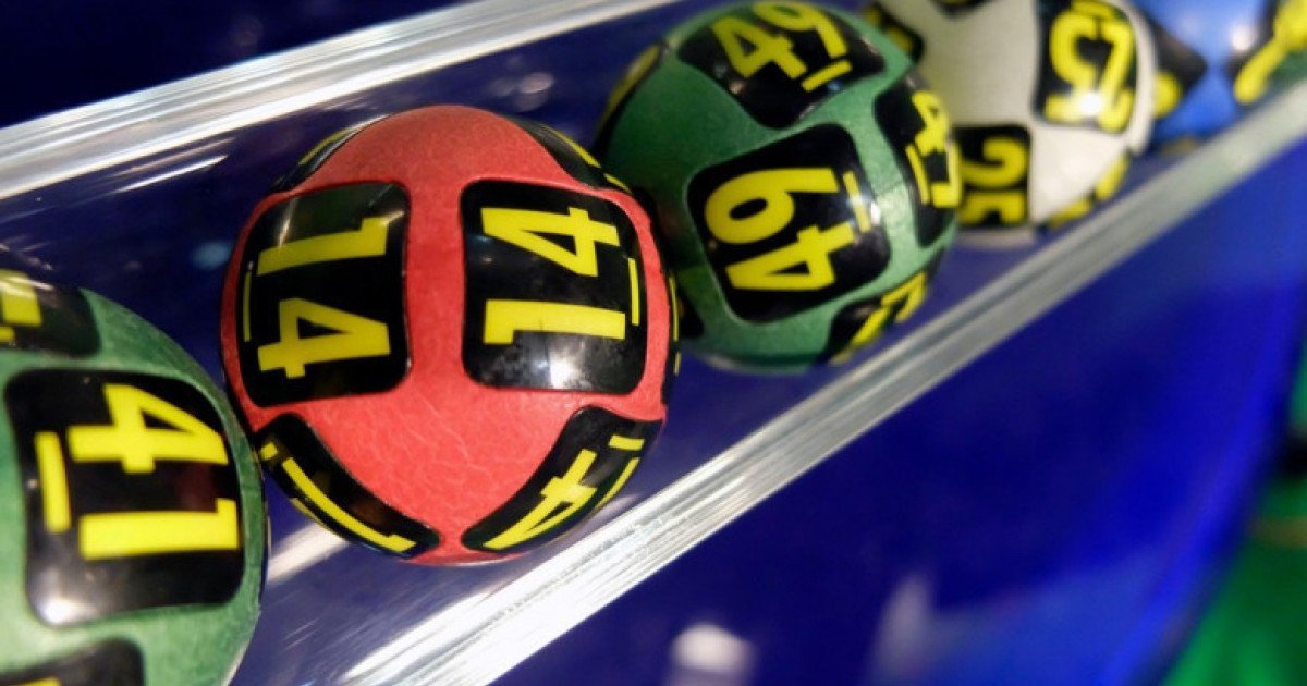 Marele câștig la Loto 6/49: Un român bagă în buzunar peste 22 de milioane de lei La tragerea Loto 6/49 din data de 12 februarie, un bilet norocos a adus câștigătorului suma impresionantă de 22.948.891,68 de lei, echivalentul a aproximativ 4,5 milioane de euro
