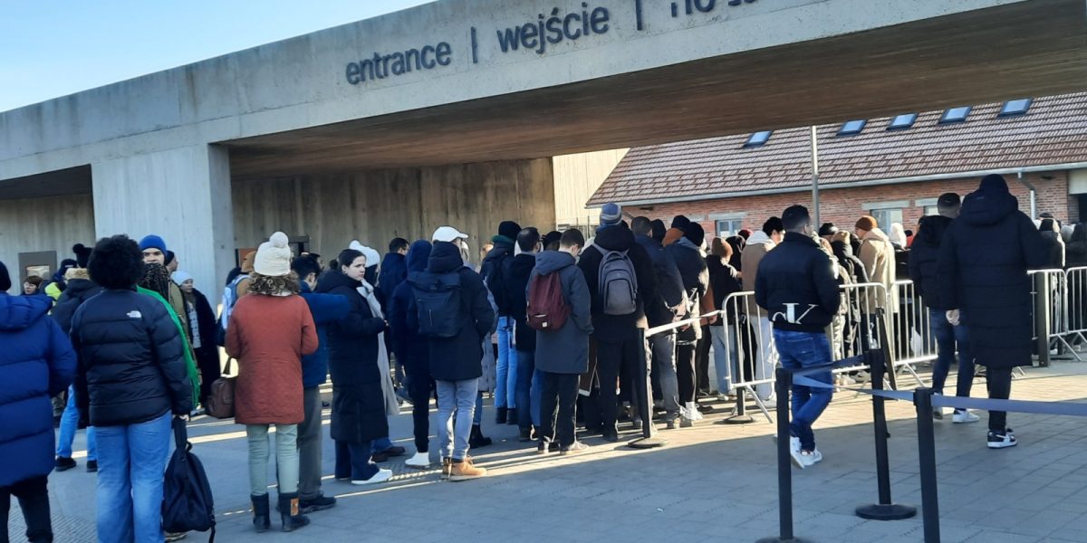 Muzeu-Auschwitz-Birkenau.jpg - ReporterUrban