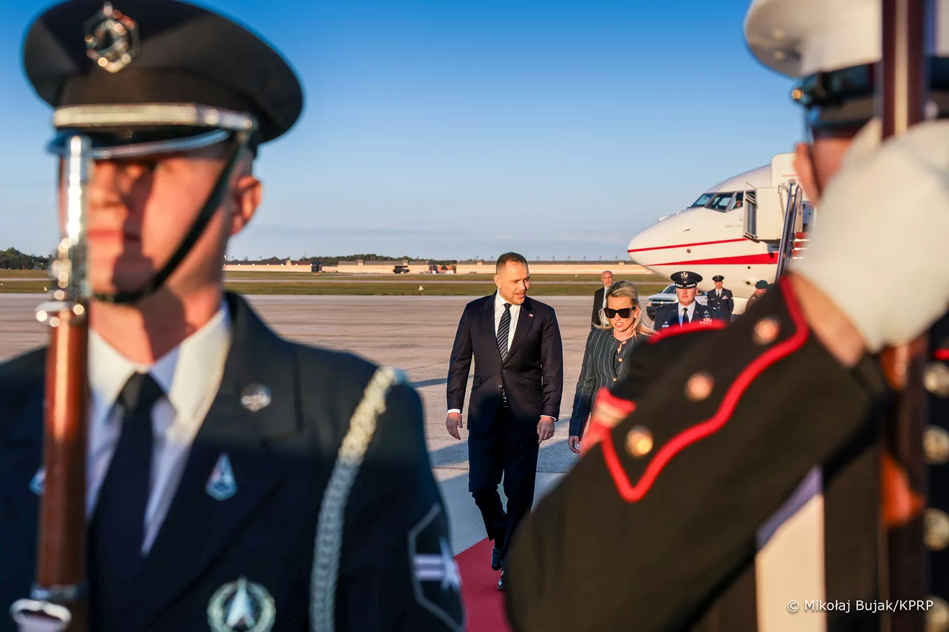 Polonia se pregătește pentru un răspuns nuclear al Rusiei, președintele Nawrocki insistă asupra dezvoltării capacităților de apărare În contextul crescând al tensiunilor între Rusia și Occident, Polonia pare decisă să întărească apărarea națională, inclusiv printr-un proiect nuclear
