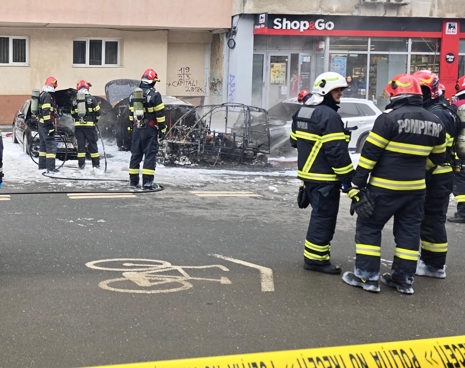 Tragedie pe șoselele din București: mașină electrică în flăcări, o femeie ucisă și un bărbat grav ars O nouă tragedie a zguduit Capitala, aducând în prim-plan pericolele tot mai frecvente asociate cu vehiculele electrice
