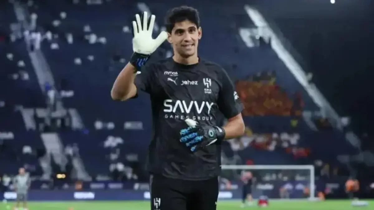 Yassine Bounou Undergoes Shoulder Treatment, Al Hilal Confirms