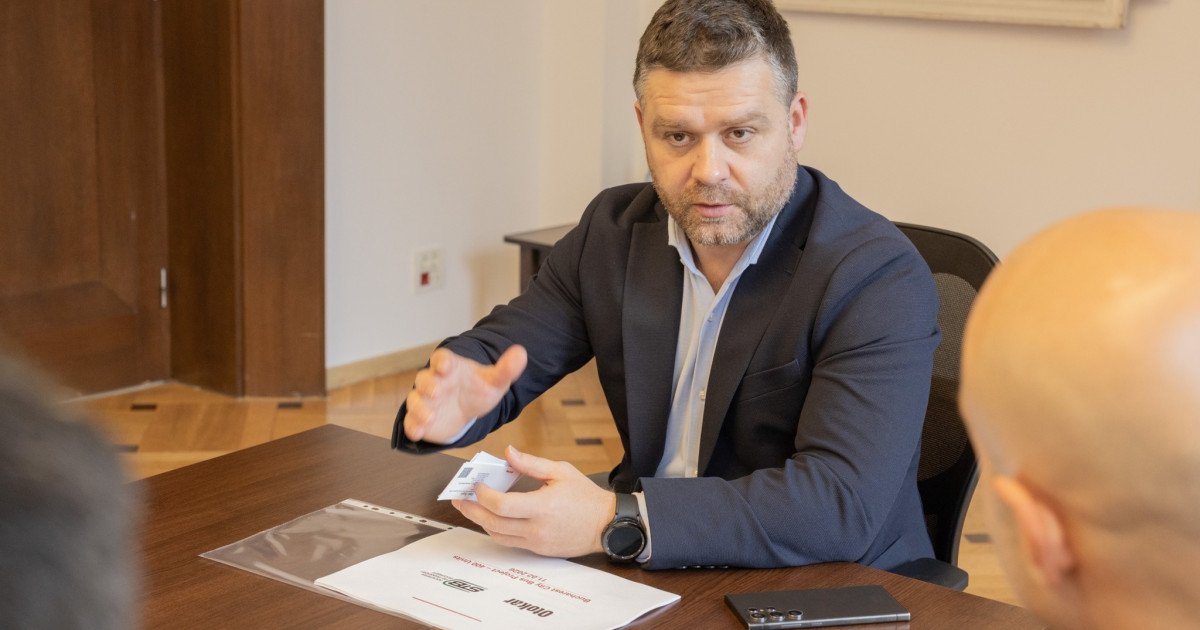 „Ciucu promite: Peste 95% din autobuzele Otokar revin în două luni”