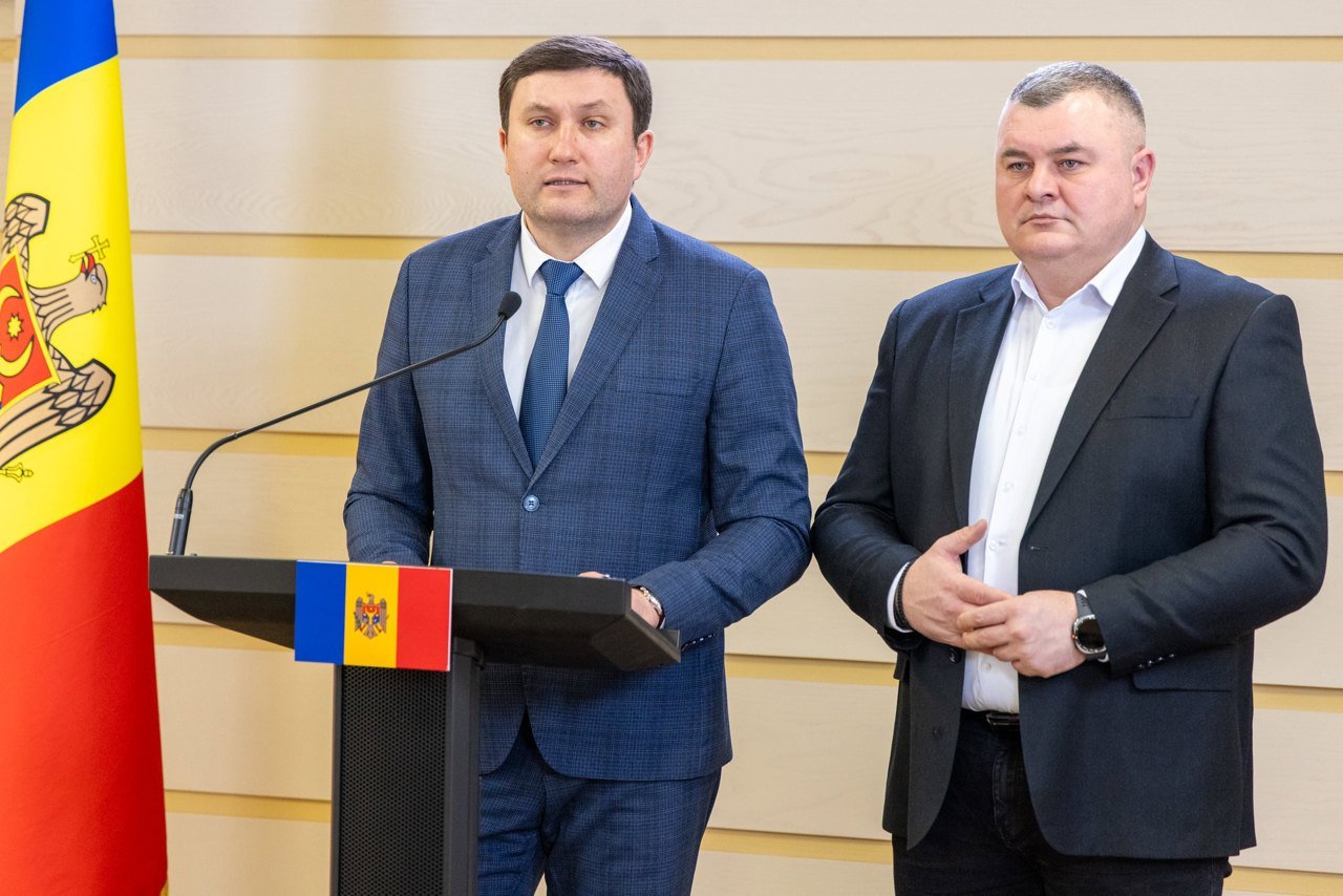 PSRM semnalează degradarea alarmantă a drumurilor și cere anchetă!