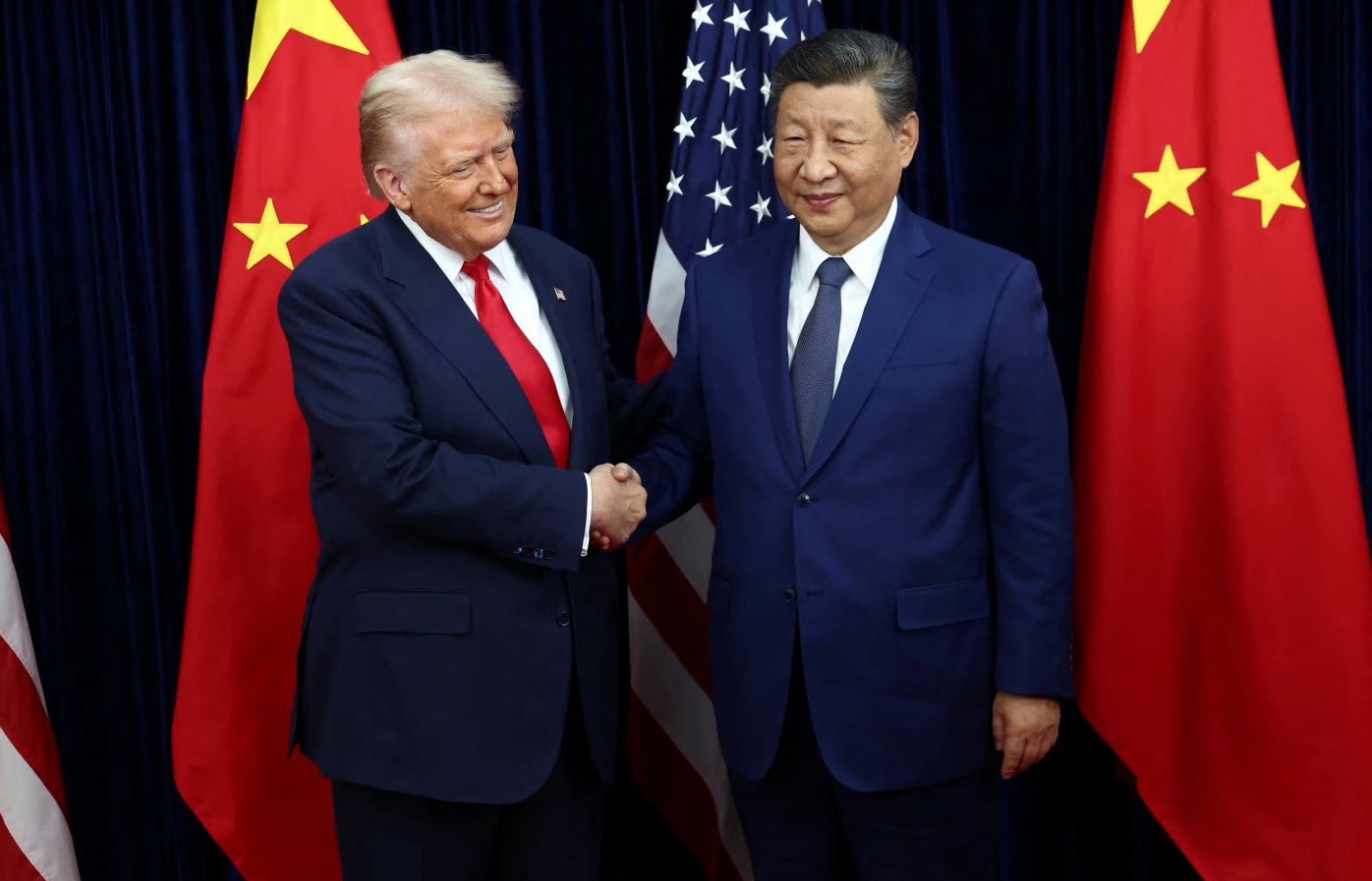 Președintele american Donald Trump a anunțat, într-un interviu difuzat în weekend, intenția de a primi oficialul chinez Xi Jinping la Casa Albă spre sfârșitul acestui an, o mutare care poate deschide un nou capitol în negocierile comerciale tumultoase dintre cele două mari puteri mondiale
