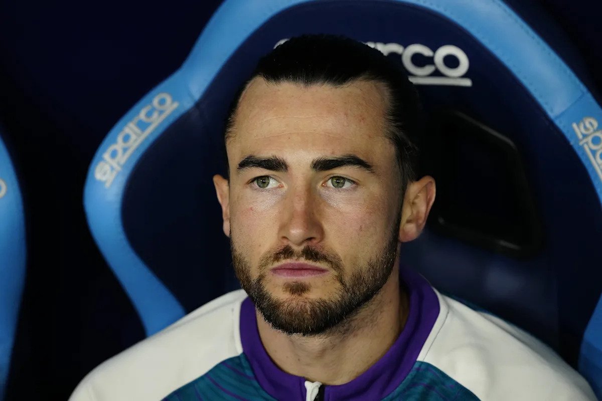 Înfruntare dramatică în Coppa Italia: Como și Fiorentina se pregătesc de duel În ciuda unei confruntări de 120 de minute extrem de solicitante în fața celor de la Napoli, antrenorul Cesc Fabregas a decis să mențină o mare parte din echipa sa obișnuită pentru meciul din sferturile de finală ale Coppa Italia, care îi va aduce față în față pe jucătorii de la Como și Fiorentina