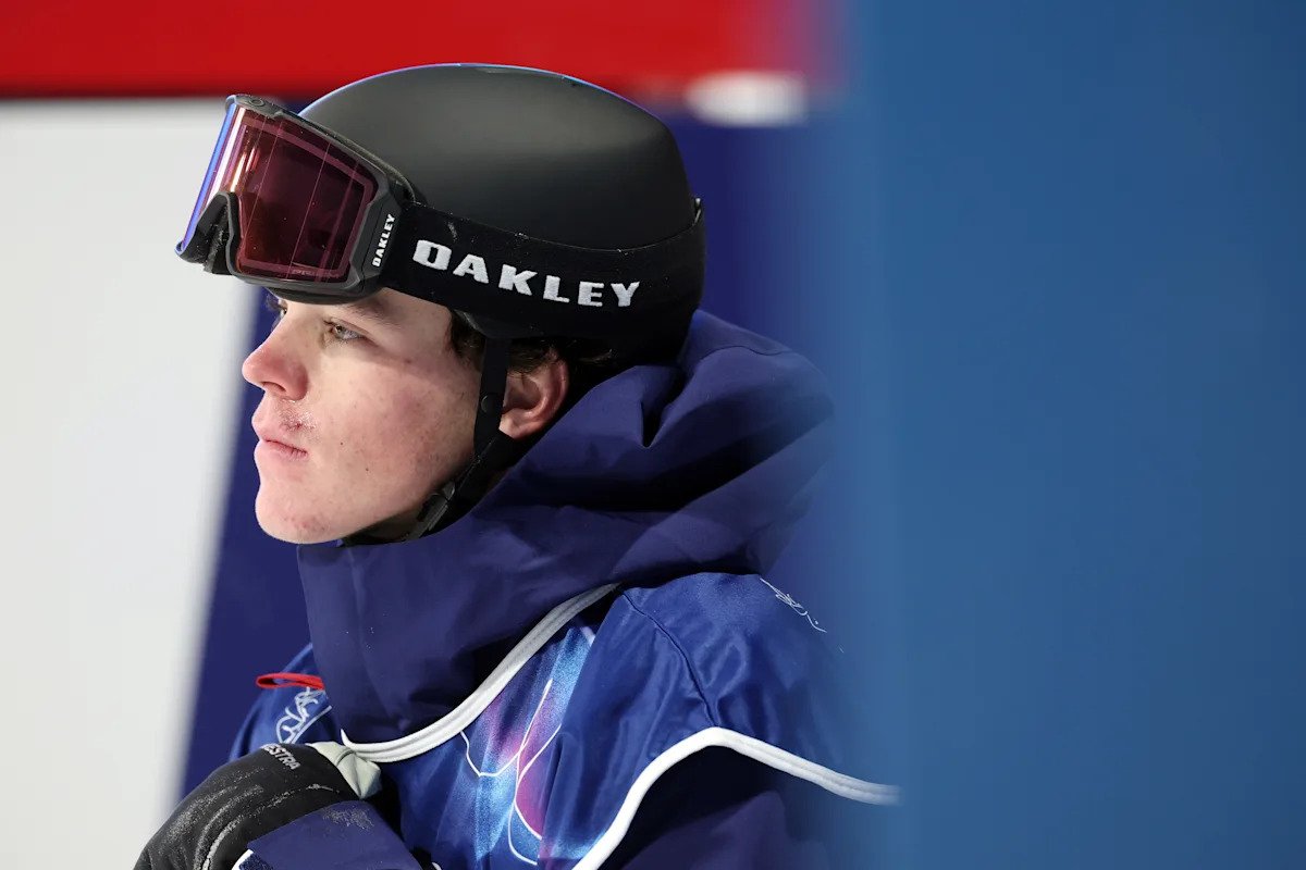 Ollie Martin, pe cale de a deveni star: o medalie ratată, dar o carieră promițătoare Ollie Martin, tânărul snowboarder din Colorado, a reușit să atragă atenția la Olimpiada de Iarnă de la Livigno, Italia, terminând pe locul patru la proba de big air