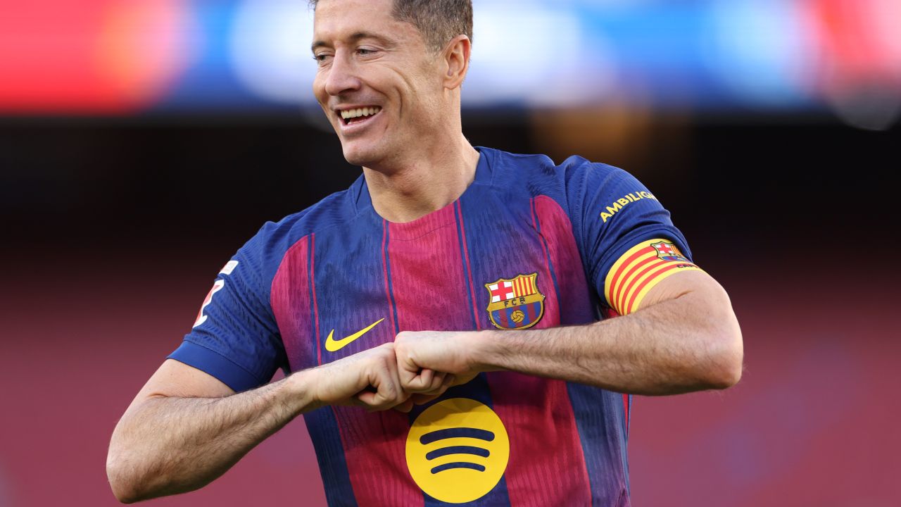 Robert Lewandowski, criză de formă în Campionatul Spaniol: cum se descurcă atacantul herald al Barcelonei? La aproape un an de când s-a alăturat Barcelonei, Robert Lewandowski se confruntă cu o perioadă de incertitudine