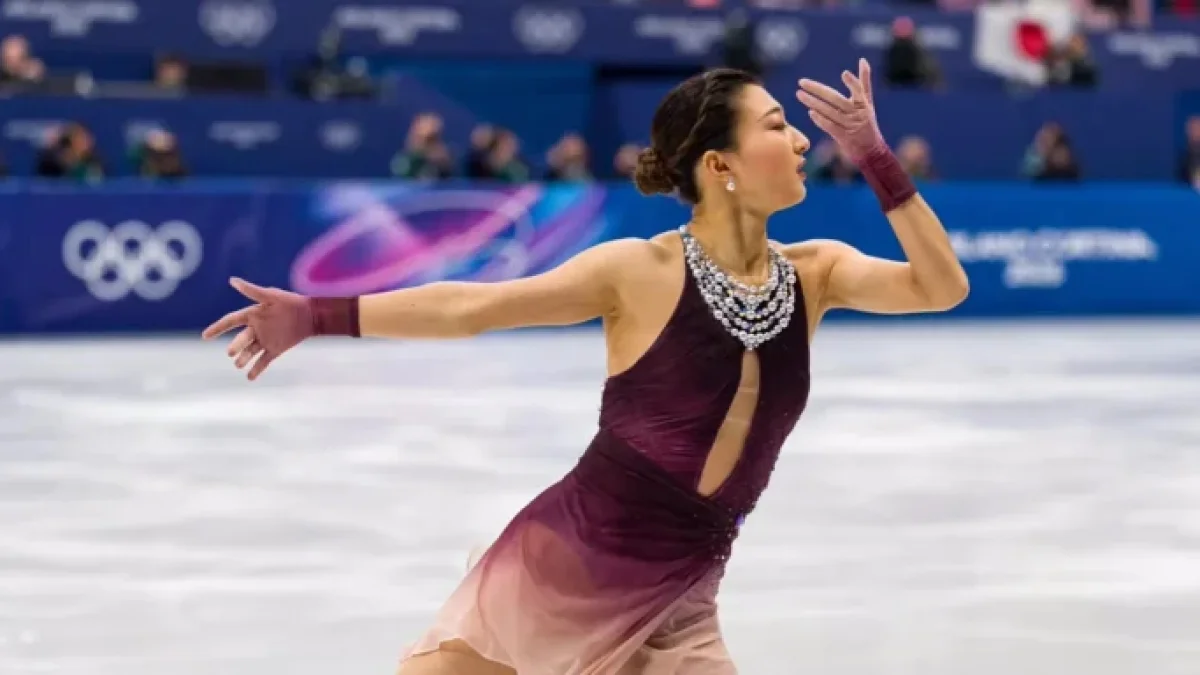 Kaori Sakamoto: O Stea în Ascensiune a Patinajului Artistic Kaori Sakamoto, una dintre cele mai proeminente figuri ale patinajului artistic feminin, se pregătește intens pentru Jocurile Olimpice de la Milano-Cortina 2026