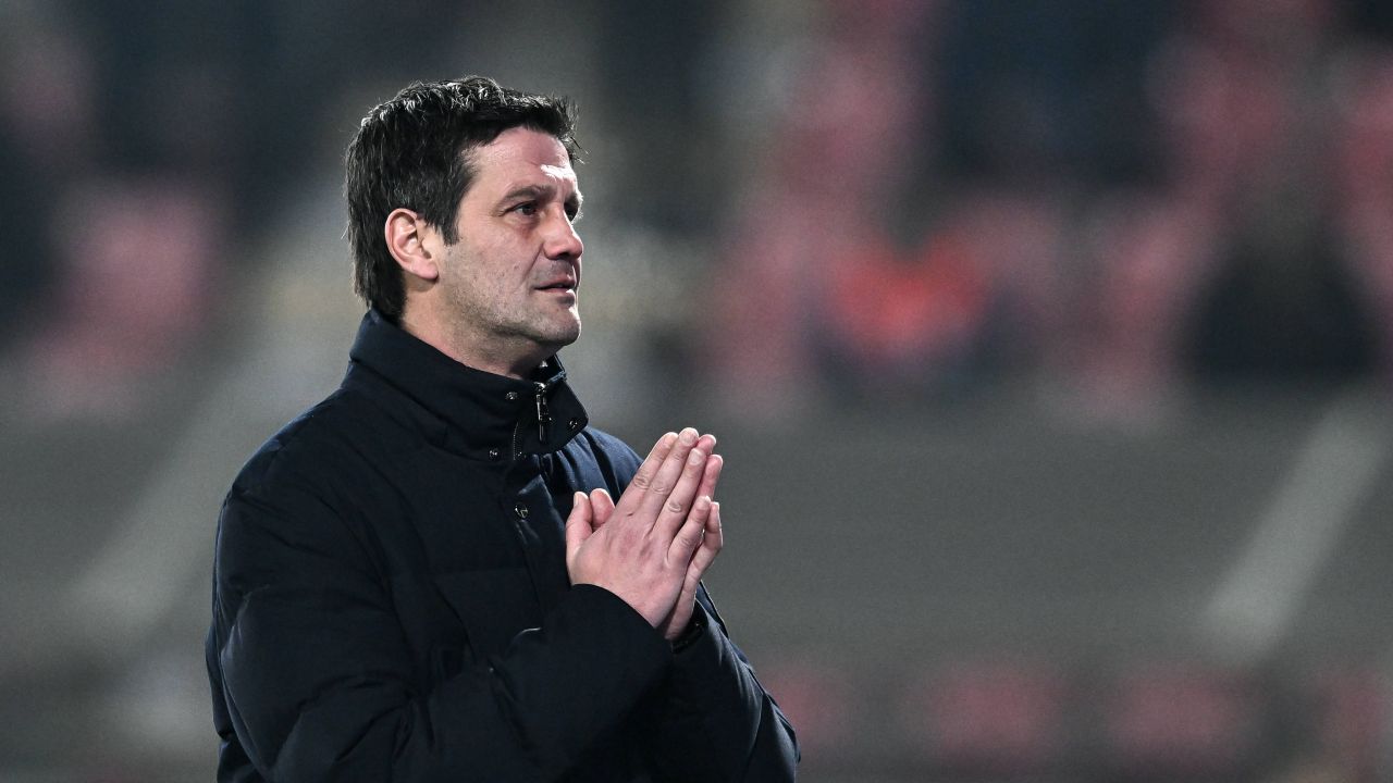 Cristi Chivu face ordine în zvonurile privind transferul lui Davide Frattesi În urma victoriei convingătoare a echipei sale, 2-0, împotriva celor de la Cremonese, antrenorul Cristi Chivu a fost întrebat despre viitorul tânărului mijlocaș Davide Frattesi