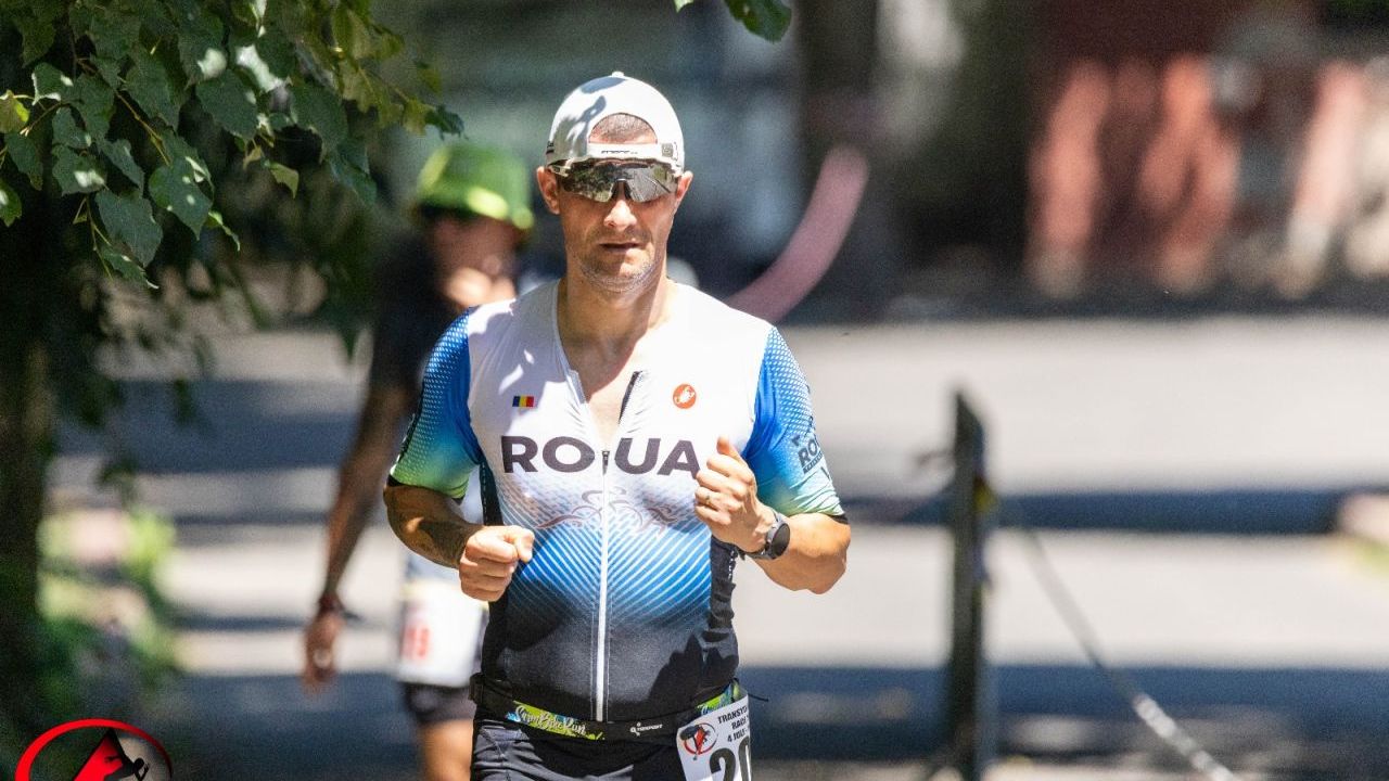 Ionuț Țandără își sărbătorește aniversarea prin act de caritate Ionuț Țandară, talentatul jucător de fotbal, își transformă ziua de naștere într-o oportunitate de a sprijini o cauză umanitară