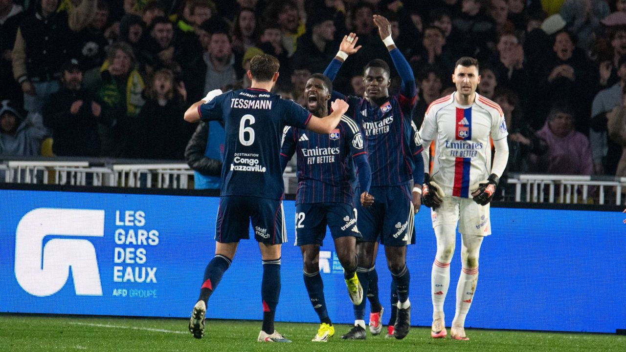 Ligue 1 în Exclusivitate pe VOYO: O Nouă Eră pentru Suporterii Din România Partidele din Ligue 1, unul dintre cele mai urmărite campionate de fotbal din Europa, pot fi urmărite în exclusivitate pe VOYO, oferind fanilor români ocazia de a savura meciurile echipelor favorite într-un format modern și accesibil