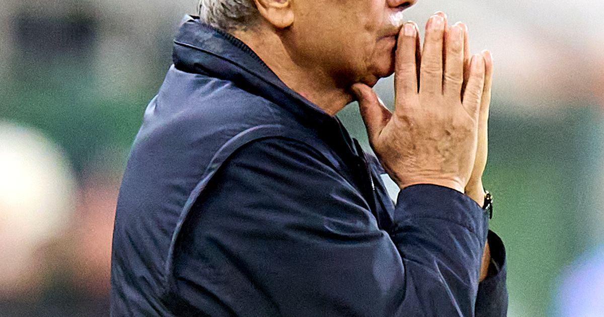 Griji pentru Mircea Lucescu: Probleme medicale severe afectează conducerea echipei naționale Cel mai recent bilanț medical al selecționerului naționalei României, Mircea Lucescu, 80 de ani, evidențiază o situație gravă care suscită îngrijorarea atât a familiei sale, cât și a oficialilor din Federația Română de Fotbal (FRF)