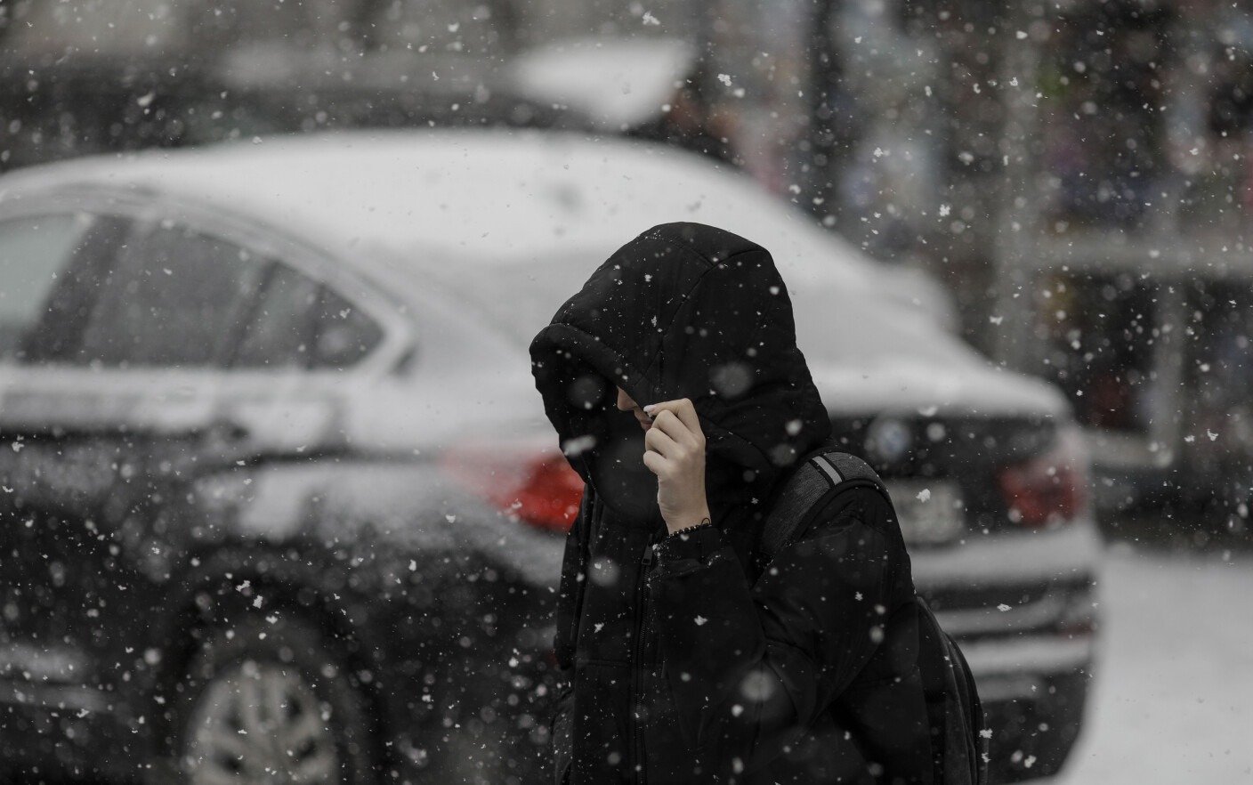 Vreme extremă în București: peste 4.000 de pompieri și 3.000 de mijloace pregătite pentru intervenție Capitala României se află în fața unei provocări majore, după ce meteorologii au emis cod portocaliu de ninsori abundente și viscol