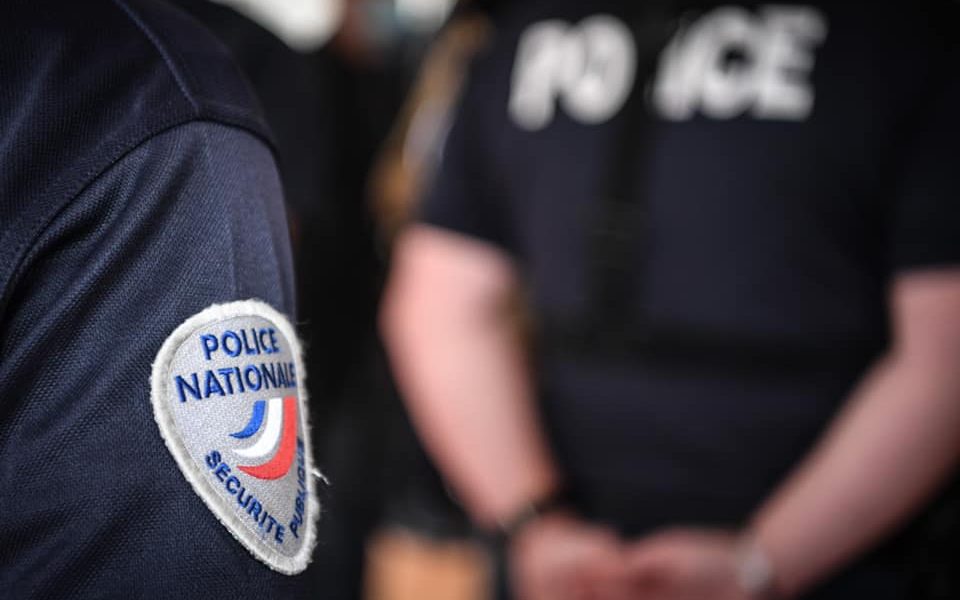 politie-franta-police.jpg - ReporterUrban