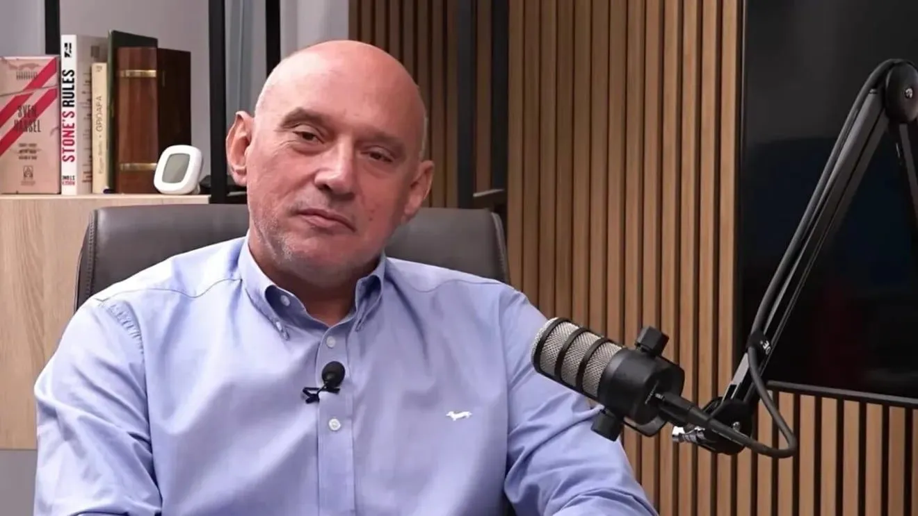 „Acuzații explozive: Fosta mea parteneră amenință să-mi distrugă casa!”