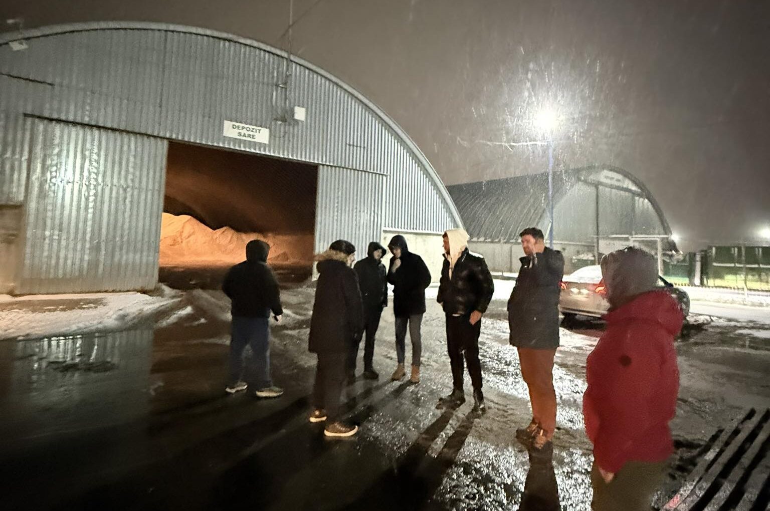 Primarul Tuță amenință Romprest, acuzând întârziere în deszăpezire în Sectorul 1