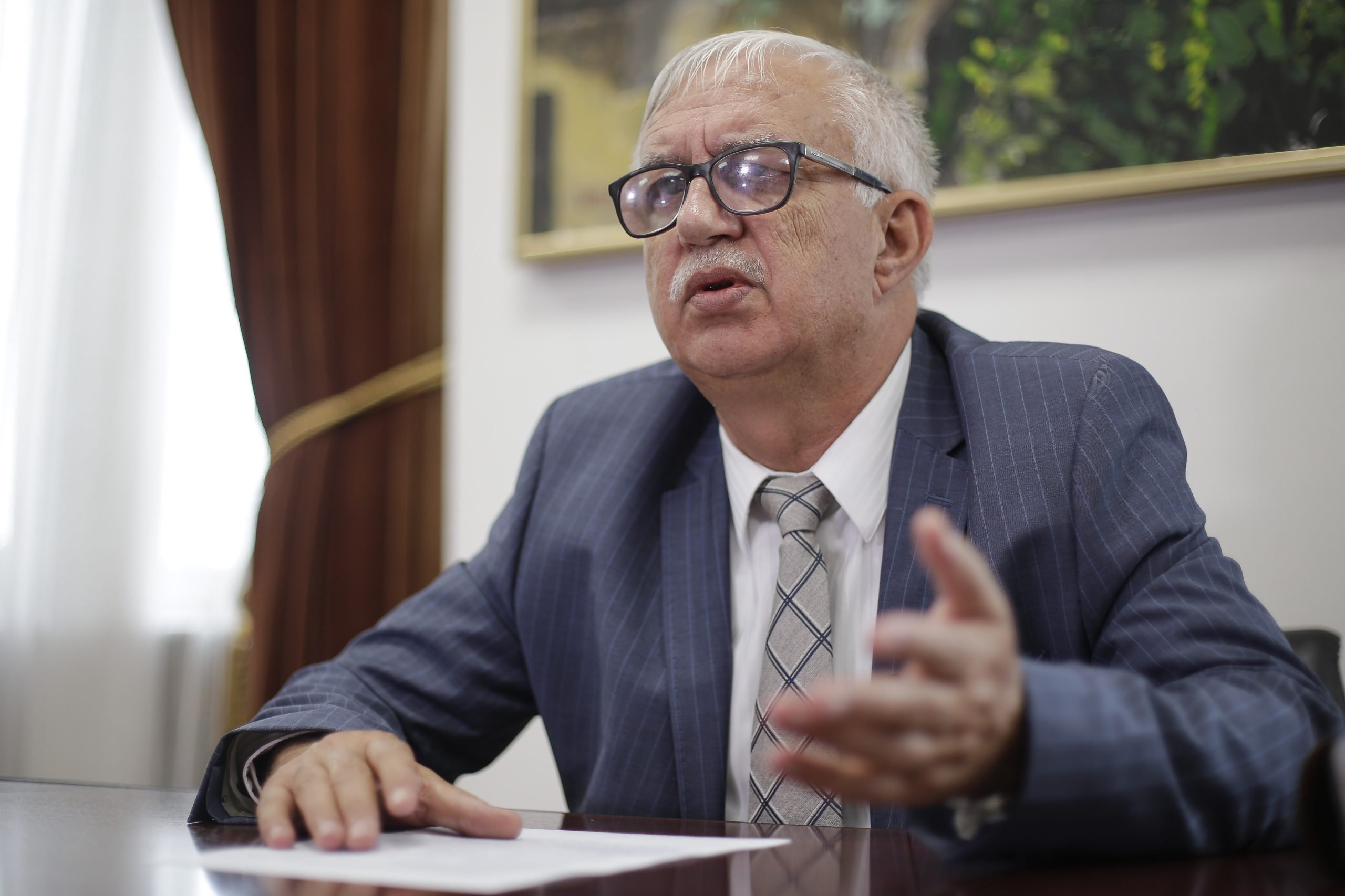 „Va dura cam doi ani amânarea”. Un fost președinte CCR explică ce se va întâmpla dacă demersul ÎCCJ are succes