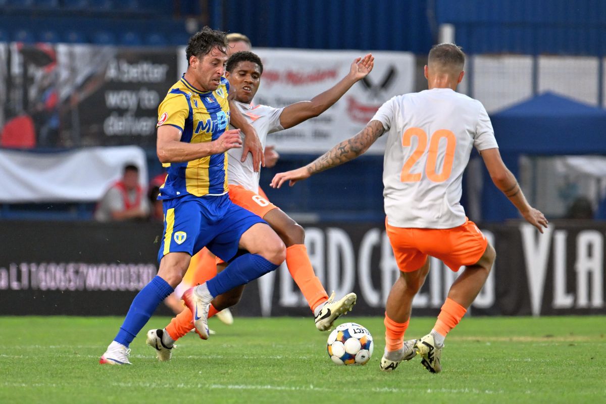 Metaloglobus învinge Petrolul, surclasată de ultima clasată în Liga 2