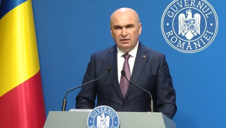Avocatul Poporului contestă concedierile lui Bolojan la CCR