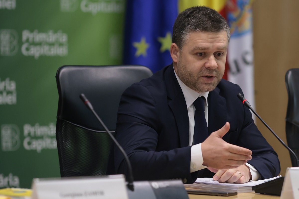 Primăria Capitalei se află într-un pericol iminent de incapacitate de plată, dacă nu va fi adoptat bugetul anual pentru 2023, avertizează primarul general Ciprian Ciucu